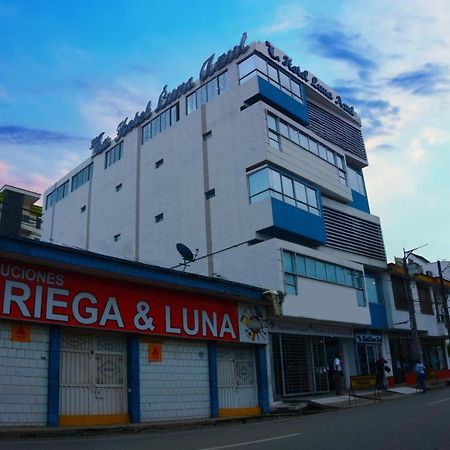 Hotel Luna Azul Florencia  Exterior foto